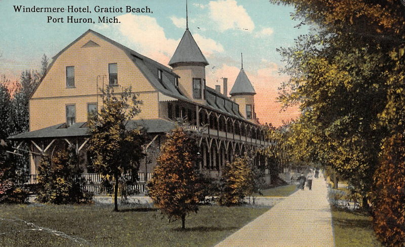 Gratiot Inn (Windemere Hotel) - Vintage Postcard (newer photo)